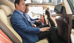 5亿美金驰援许家印，80后“中东土豪”吴楠是什么来头？