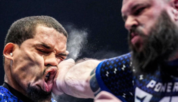 海外爆款再出奇招，一耳光扇出10億流量