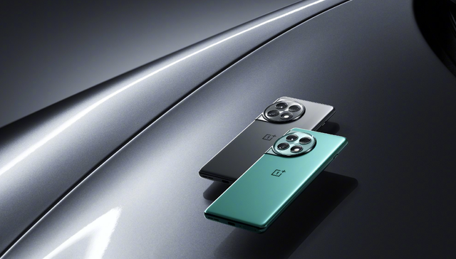 主打堆料的一加Ace 2 Pro发布，它会是安卓三千元档的“卷王”吗？