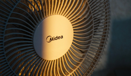 美的集团赴港上市，这场分拆扩张的游戏才刚刚开始