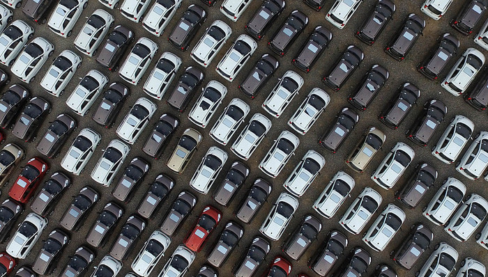 上半年汽车经销商仅25%完成销量目标，对汽车制造商满意度降至10年来最低点