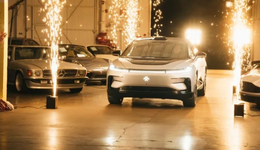 贾跃亭与许家印，谁能实现造车梦？