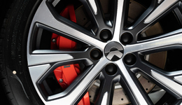 蔚来用降价击溃自家二手盘