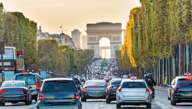 7月MG名爵欧洲销量首超特斯拉，中国品牌高速发展背后也有隐忧