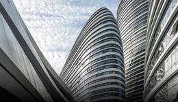 潘石屹欠税近20亿的项目赚了100多亿，SOHO中国正进行债务重组