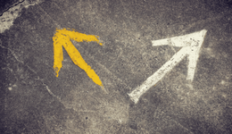 華僑城A：旅游向左，地產(chǎn)向右？