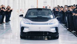 法拉第未來仍在巨虧，但賈躍亭離回國又近了一步