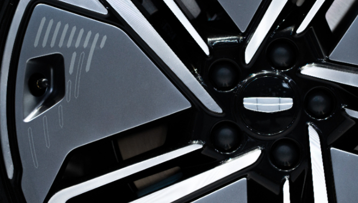 燃油车,新能源汽车,汽车销量,吉利汽车,李书福,财报,