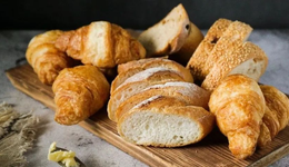 线下烘焙不火了，年轻人线上“抢”面包