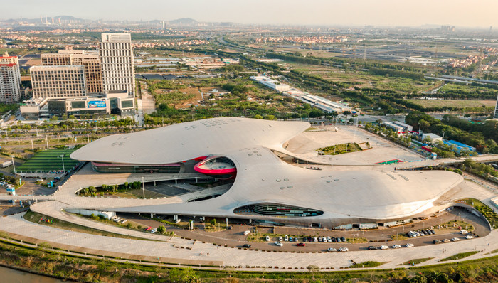 碧桂园,中海地产