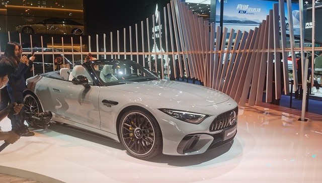 一周新车盘点 |奔驰AMG SL 63上市售价200万元 名爵Cyberster电动跑车亮相成都车展