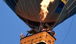 资金入场，细胞疗法打响产业化升级竞赛