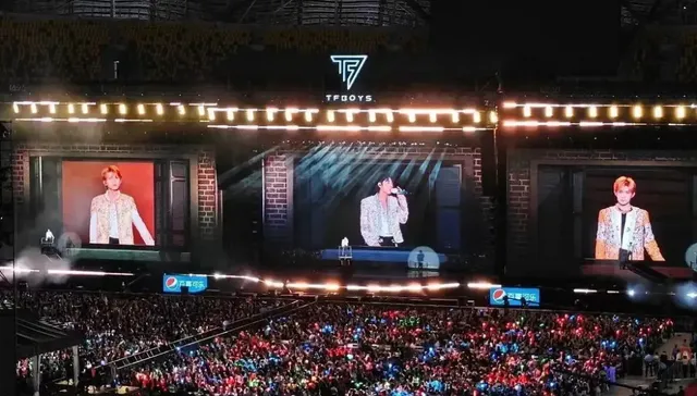 灯牌大战与追星battle：应援物如何定义粉丝身份？