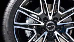 凈利增幅204%，拋158億史詩(shī)級(jí)收購(gòu)，比亞迪下一步棋是什么？