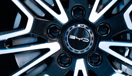 比亞迪發(fā)布2023年中報(bào)，與特斯拉比如何？