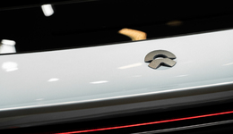 蔚來換電，漸近南墻