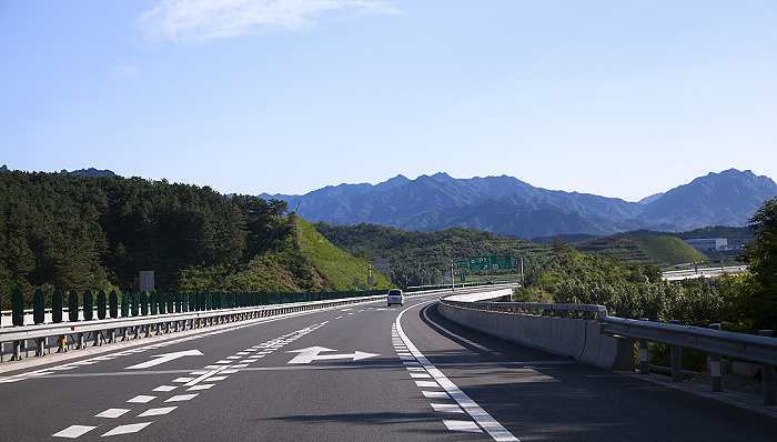 15家高速公路企业营收净利双增，谁最赚钱？