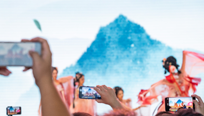 新三板,动漫,上市公司,财报,业绩,华强方特,妙音数科,精英动漫