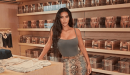 估值300亿，全球顶流女网红要IPO敲钟了