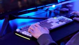 贪玩蓝月之后，吴旭波没有传奇