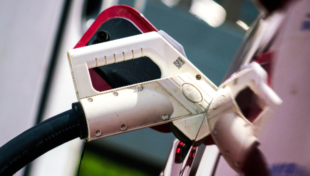 绿能慧充副总裁何小山：换电只会是充电模式的补充｜锂电大咖说