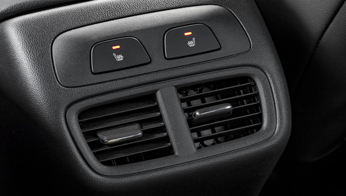 金股挖掘| 净利润连续13个季度同比增长，这家汽零企业估值处于低位