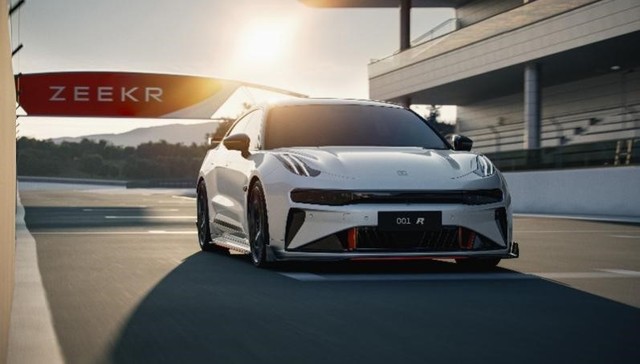 新能源和海外销量持续攀升，吉利汽车创历史最好8月成绩