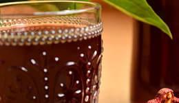 年轻人去中医院买酸梅汤，中药茶饮会爆火吗？