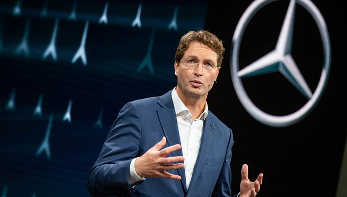 奔驰康林松：未来中国车市会出现整合，豪华汽车电动化转型尚处于初级阶段