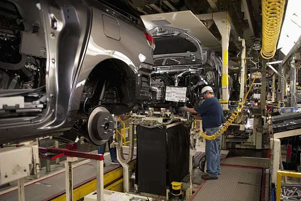 加薪谈判难以达成一致，美国三大汽车制造商工人或于一周后罢工