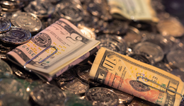 互联网医疗明星公司“卖身”，并购是否能解行业之困？