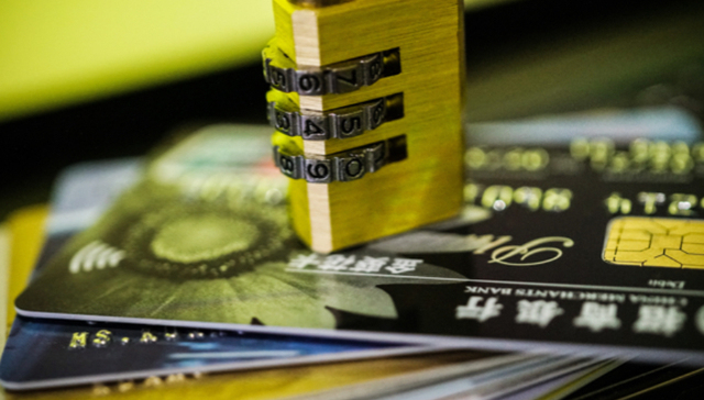 报告显示欧美市场25个汽车品牌均存隐私问题，特斯拉排名最差