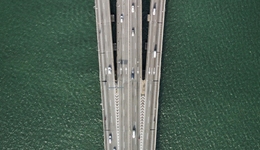 蔚小理分道扬镳