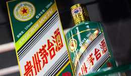 日赚2亿的茅台，为了抓住年轻人有多拼