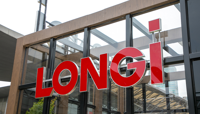 Solar panel maker Longi bets on back-contact tech