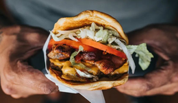 上瘾又上头，从默默无闻到异军突起：爆红的中式汉堡，会不会火一把就凉？