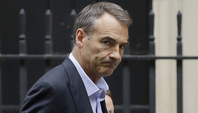 英国石油公司CEO突然辞职