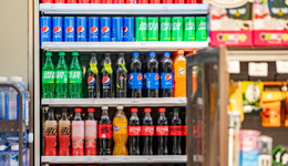 1L大包装的饮料，正在收割年轻人