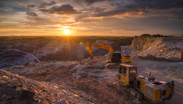 为摆脱石油依赖，沙特计划为采矿业吸引3000亿私营投资
