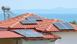 IPO雷達(dá)｜正泰安能沖“戶用光伏第一股”：核心業(yè)務(wù)毛利率連降，關(guān)聯(lián)交易占比高，債臺(tái)高筑