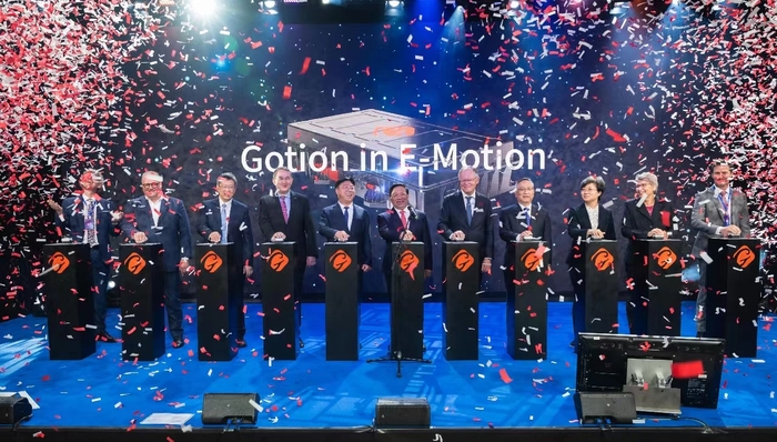 正式开启“德国造”，国轩高科首座海外电池工厂投产