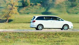 俞敏洪，刚投了一位山东小伙