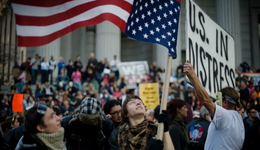 UAW大罷工背后：美國汽車制造業(yè)的兩個“難題”