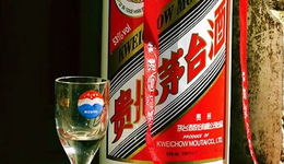 茅台向“Young”，出酒又出钱