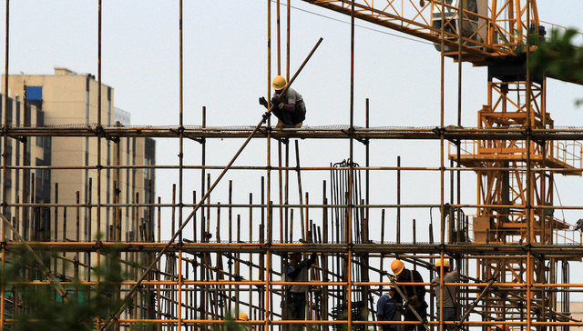 徐高：增长短期触底，地产困局未解