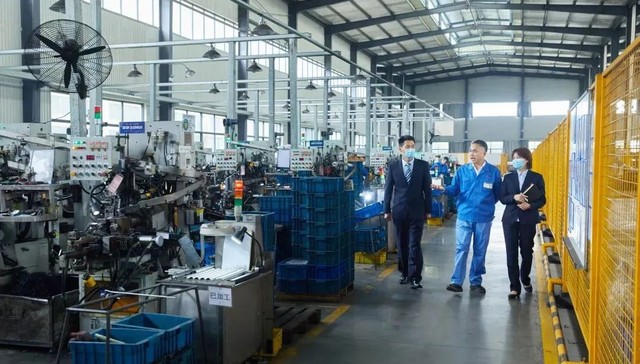 金融支持“专精特新”中小企业，《人民日报》点赞邮储银行