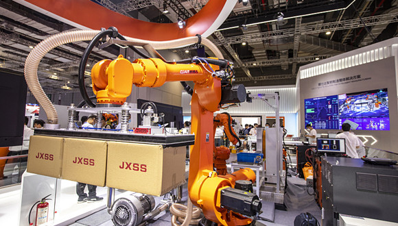 重型切管机、激光扫描切割机，近千项新技术产品亮相工博会 | 2023工博会