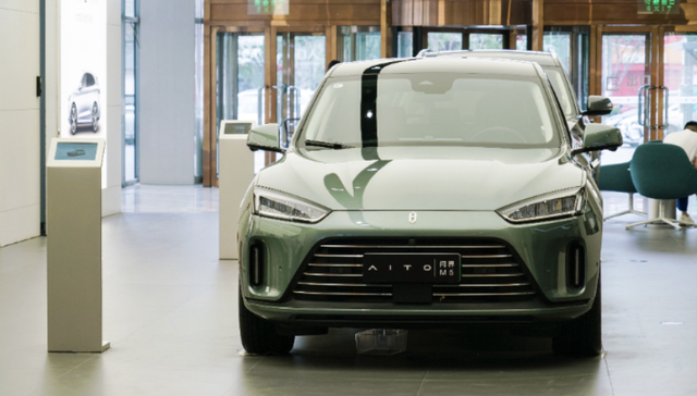 理想汽车,问界汽车,新车型,华为,