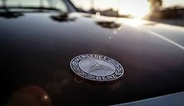 两大工厂停产改造，折射奔驰电动化转型遭遇阵痛