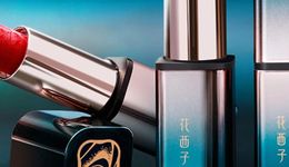 花西子：搬起李佳琦，砸两次自己的脚